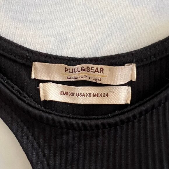 Pull & Bear Black Ribbed Cut Out Cropped Tank Top - Picture 3 of 4